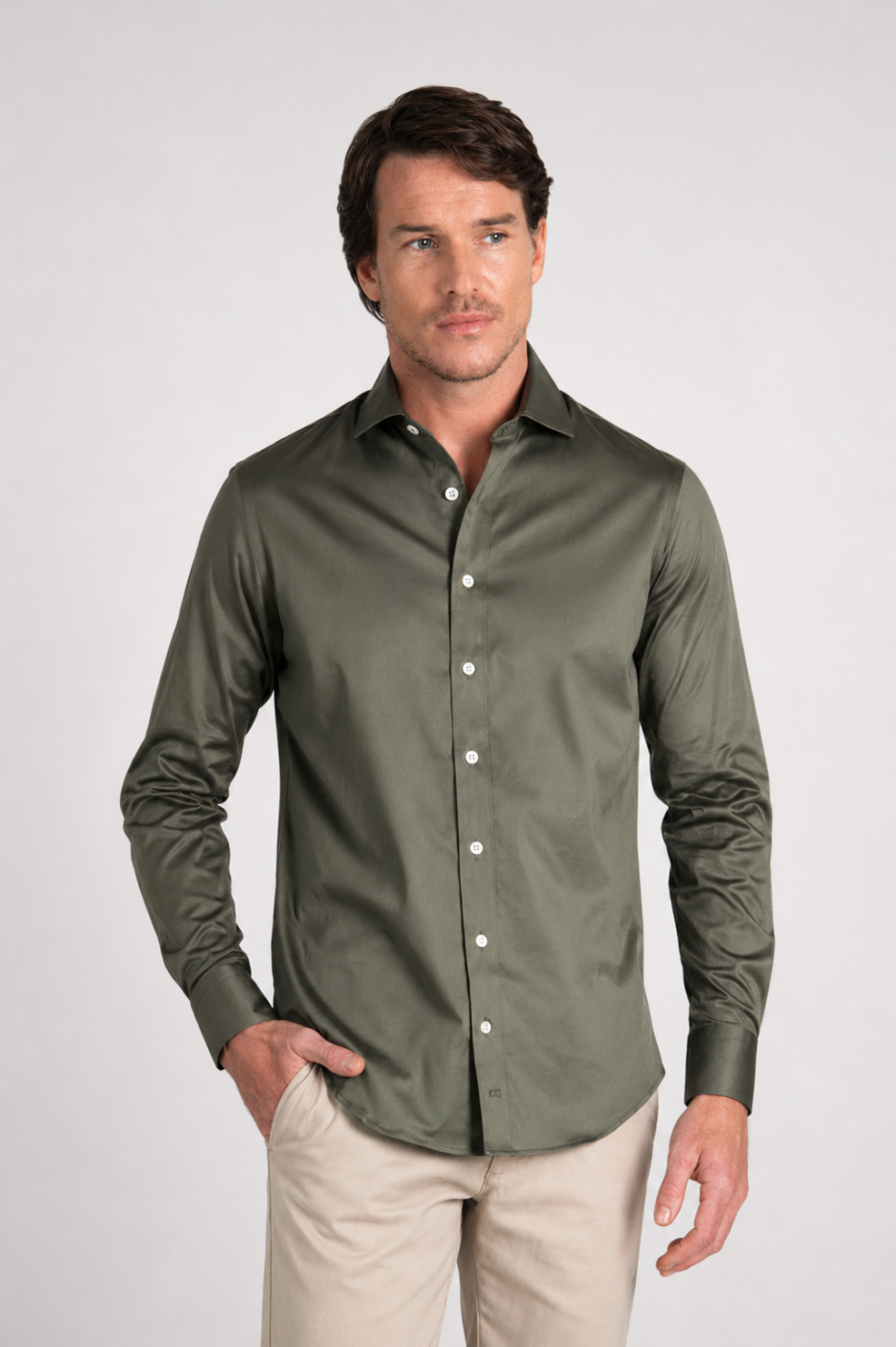 Camisa Rafael Cure en algodón pima, suave y duradera. Classic fit ideal para looks elegantes.