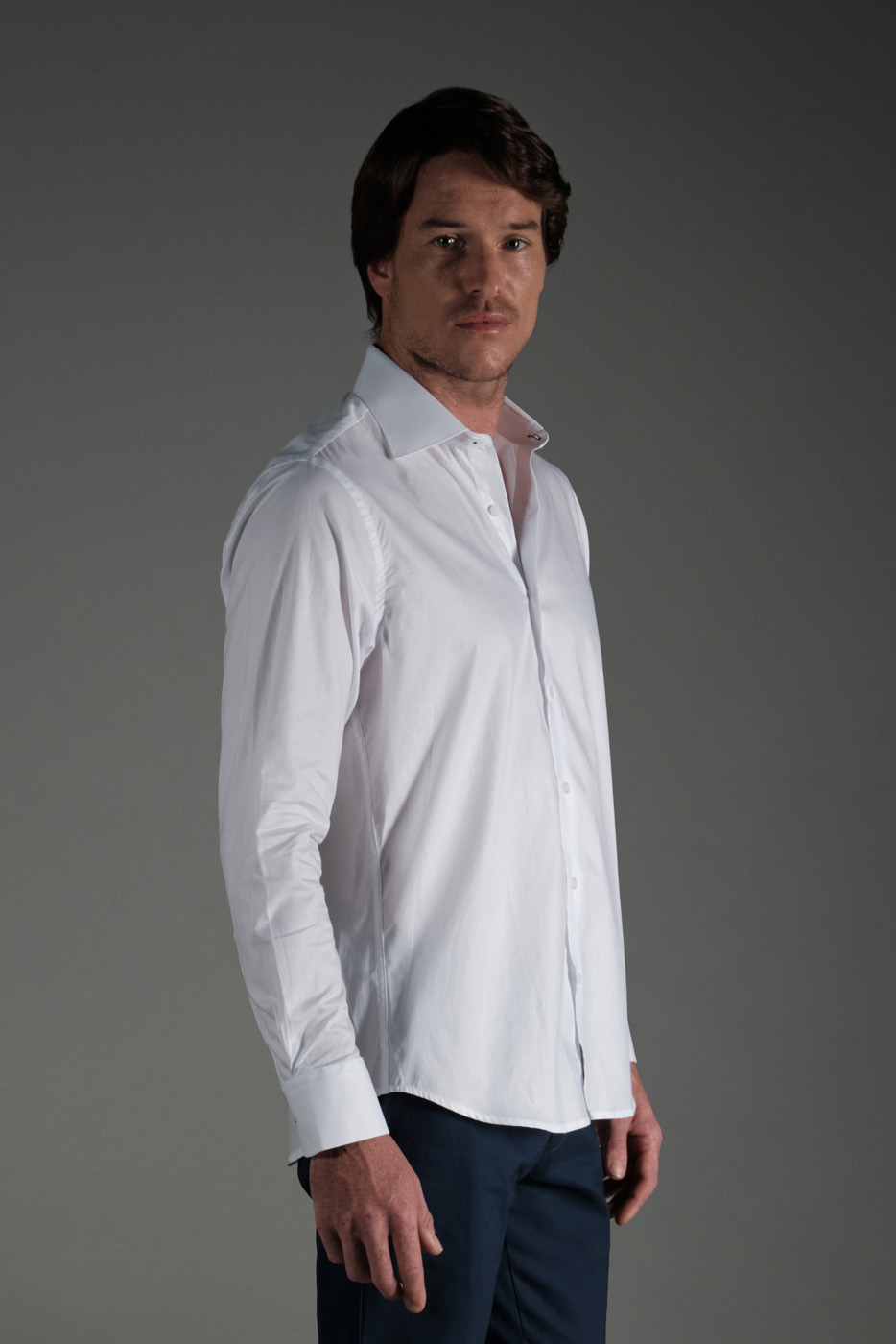 Camisa Classic Algodon Blanco Ojal Azul