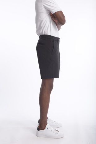Bermuda Rafael Cure Smart Tech, antiarrugas, stretch y sin plancha. Secado rápido y alta durabilidad.