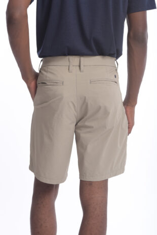 Bermuda Rafael Cure Smart Tech, antiarrugas, stretch y sin plancha. Secado rápido y alta durabilidad.