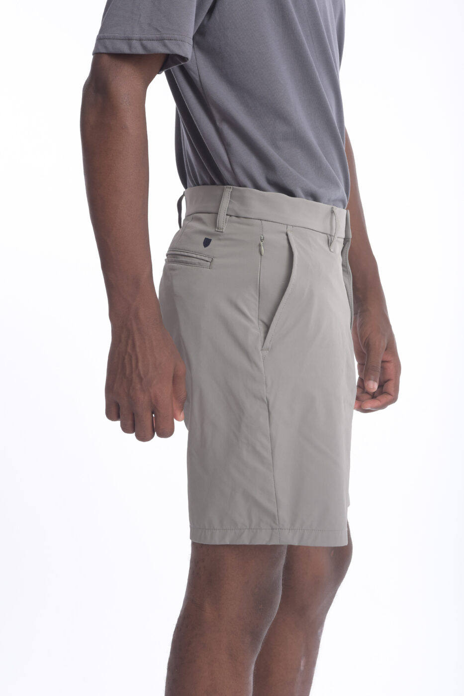 Bermuda Rafael Cure Smart Tech, antiarrugas, stretch y sin plancha. Secado rápido y alta durabilidad.
