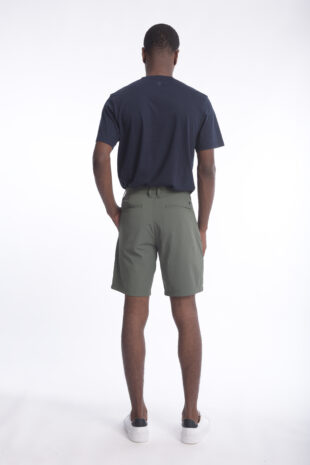 Bermuda Rafael Cure Smart Tech, antiarrugas, stretch y sin plancha. Secado rápido y alta durabilidad.