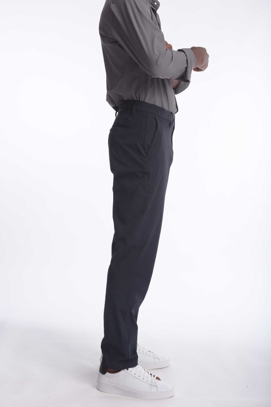 Pantalón Rafael Cure Smart Tech, antiarrugas, stretch y sin plancha. Secado rápido, cómodo y con bolsillos funcionales.