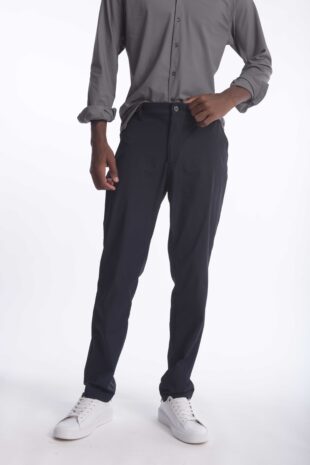 Pantalón Rafael Cure Smart Tech, antiarrugas, stretch y sin plancha. Secado rápido, cómodo y con bolsillos funcionales.