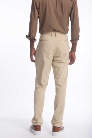 Pantalón Rafael Cure Smart Tech, antiarrugas, stretch y sin plancha. Secado rápido, cómodo y con bolsillos funcionales.