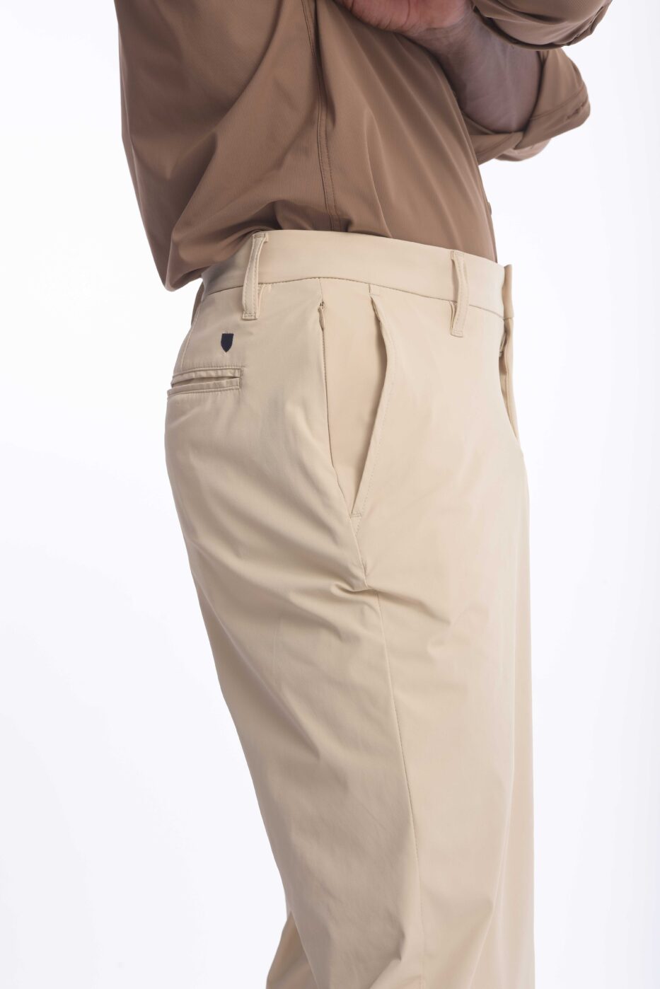 Pantalón Rafael Cure Smart Tech, antiarrugas, stretch y sin plancha. Secado rápido, cómodo y con bolsillos funcionales.