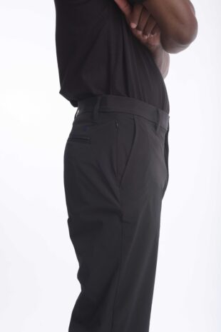 Pantalón Rafael Cure Smart Tech, antiarrugas, stretch y sin plancha. Secado rápido, cómodo y con bolsillos funcionales.