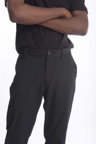 Pantalón Rafael Cure Smart Tech, antiarrugas, stretch y sin plancha. Secado rápido, cómodo y con bolsillos funcionales.