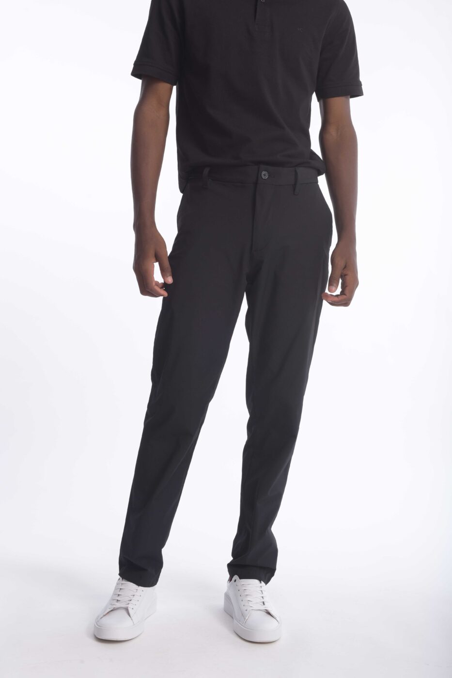 Pantalón Rafael Cure Smart Tech, antiarrugas, stretch y sin plancha. Secado rápido, cómodo y con bolsillos funcionales.