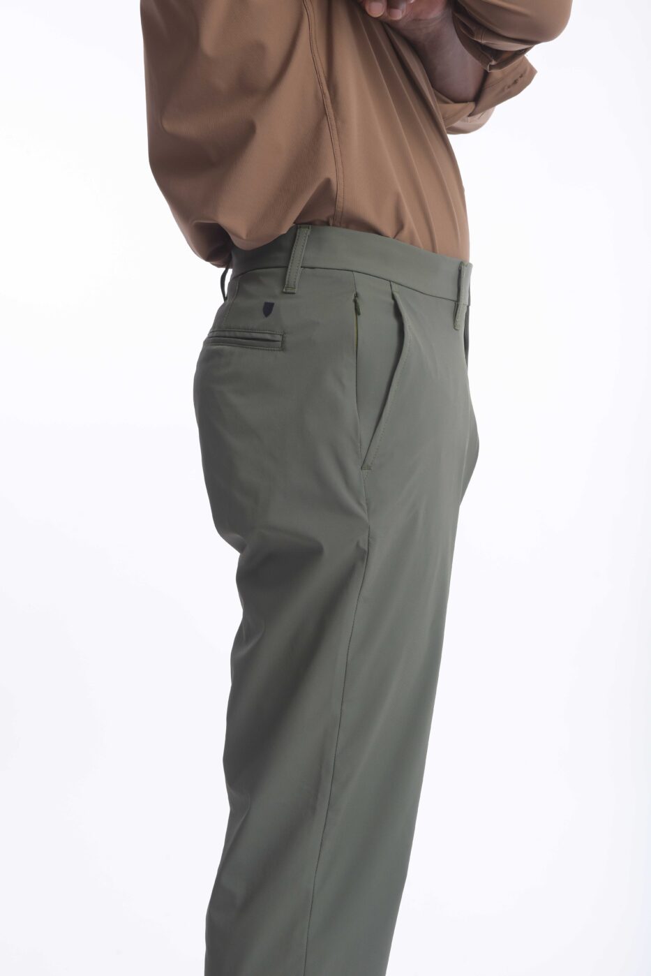 Pantalón Rafael Cure Smart Tech, antiarrugas, stretch y sin plancha. Secado rápido, cómodo y con bolsillos funcionales.